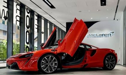 McLaren Artura chính thức có mặt tại Việt Nam, cạnh tranh cùng Ferrari GTB 296